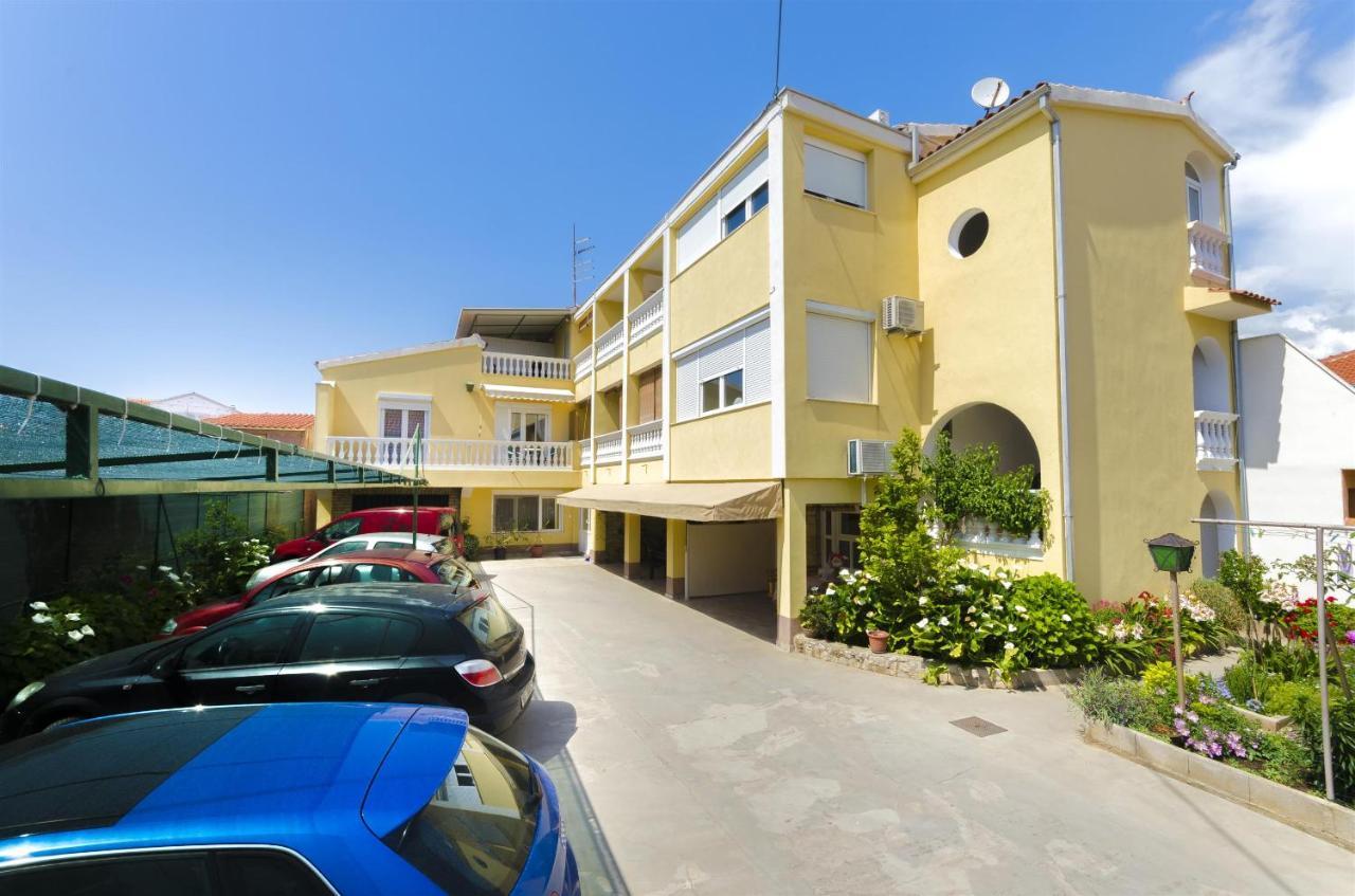 Apartments And Room Take It Easy Tribalj المظهر الخارجي الصورة