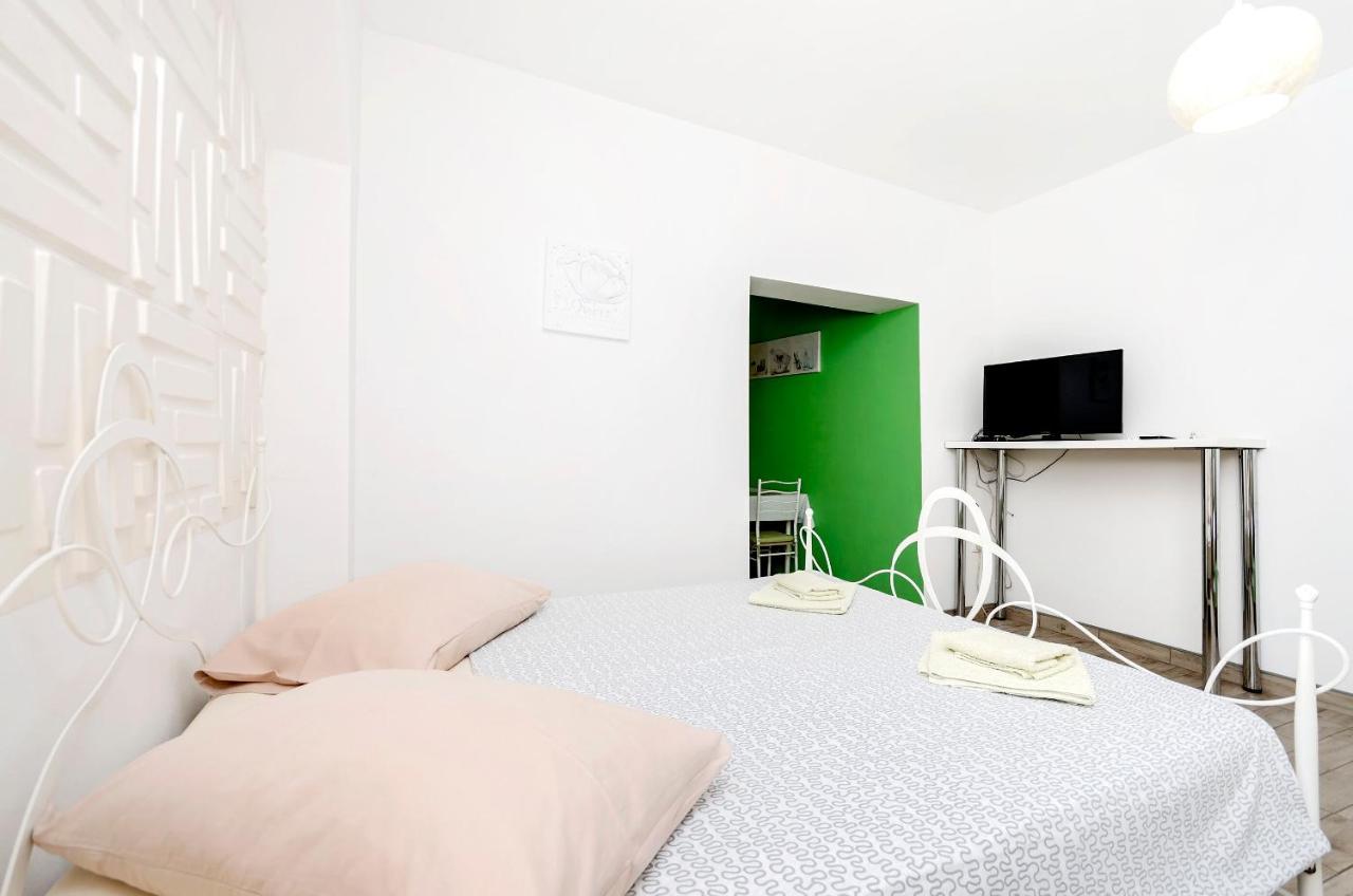 Apartments And Room Take It Easy Tribalj المظهر الخارجي الصورة