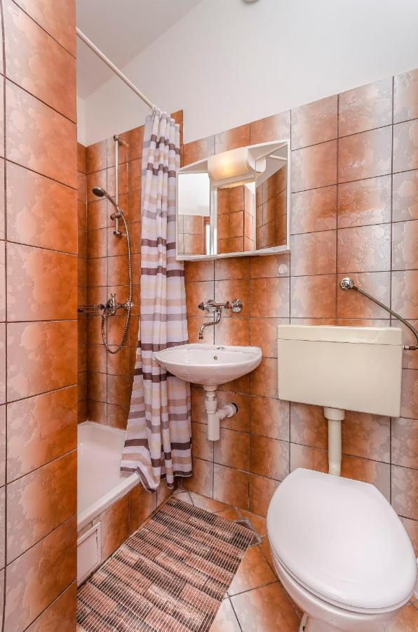 Apartments And Room Take It Easy Tribalj المظهر الخارجي الصورة