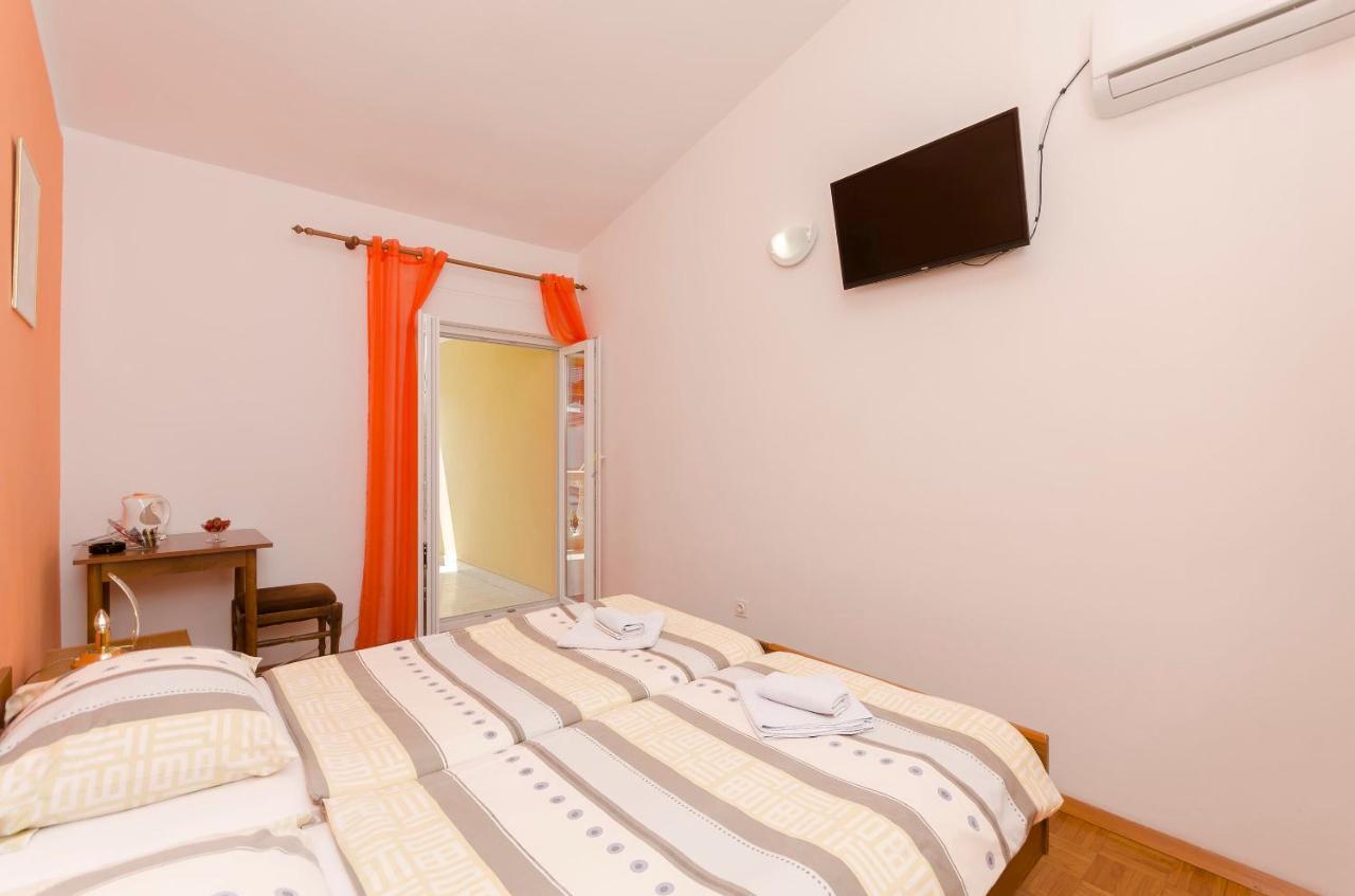 Apartments And Room Take It Easy Tribalj المظهر الخارجي الصورة