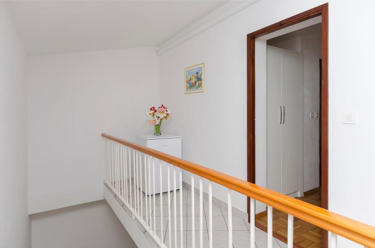 Apartments And Room Take It Easy Tribalj المظهر الخارجي الصورة