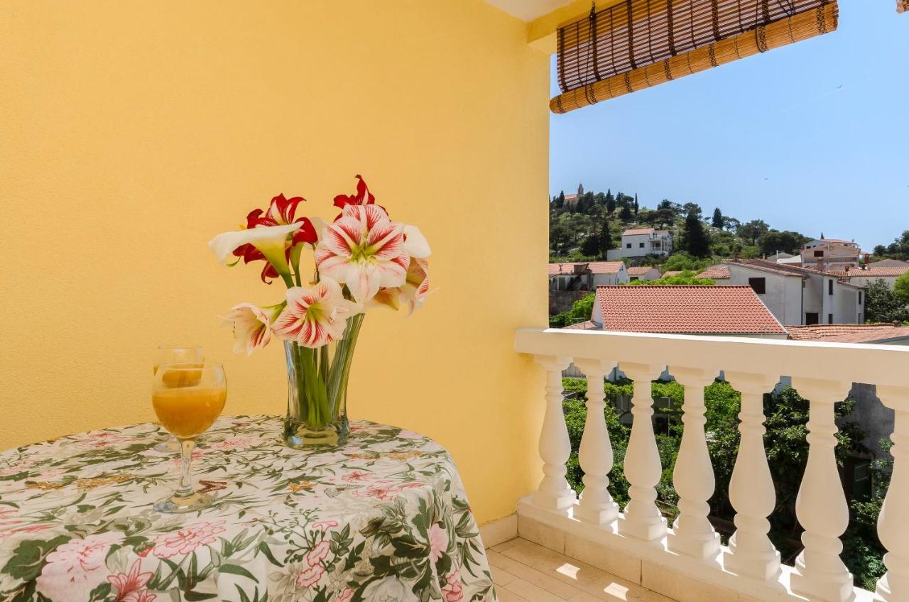 Apartments And Room Take It Easy Tribalj المظهر الخارجي الصورة